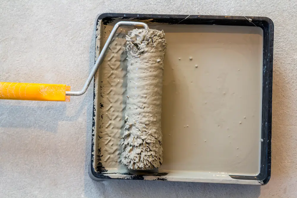 rodillo para pintar puerta sin lijar pintar puertas de madera en blanco sin lijar