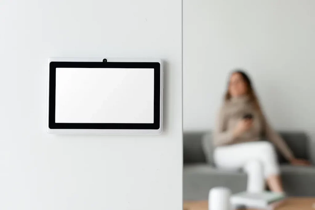 como colgar una tv en pladur